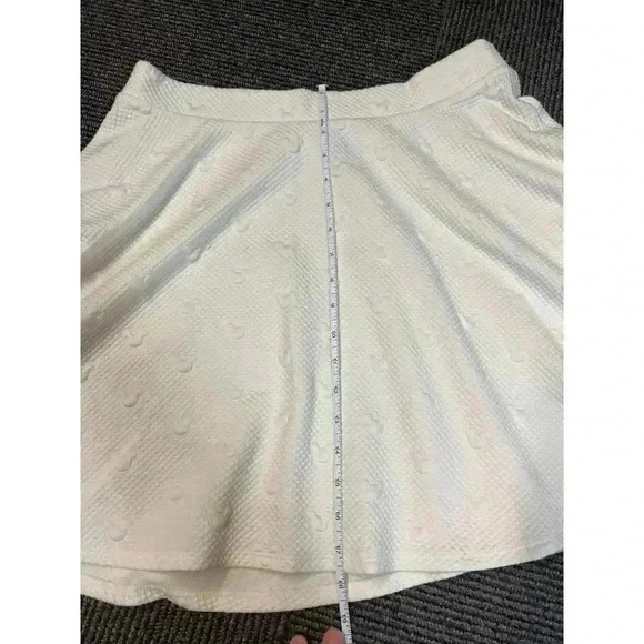 Disney off White Textured Mickey Mouse Pattern Tennis Skirt Size L - Picture 4 of 4
